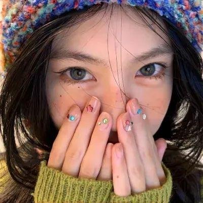 圈子里的男孩